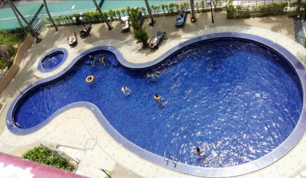 Apartment Executives Pantai Seaview 2704 - 2 Bedrooms Batu Ferringhi